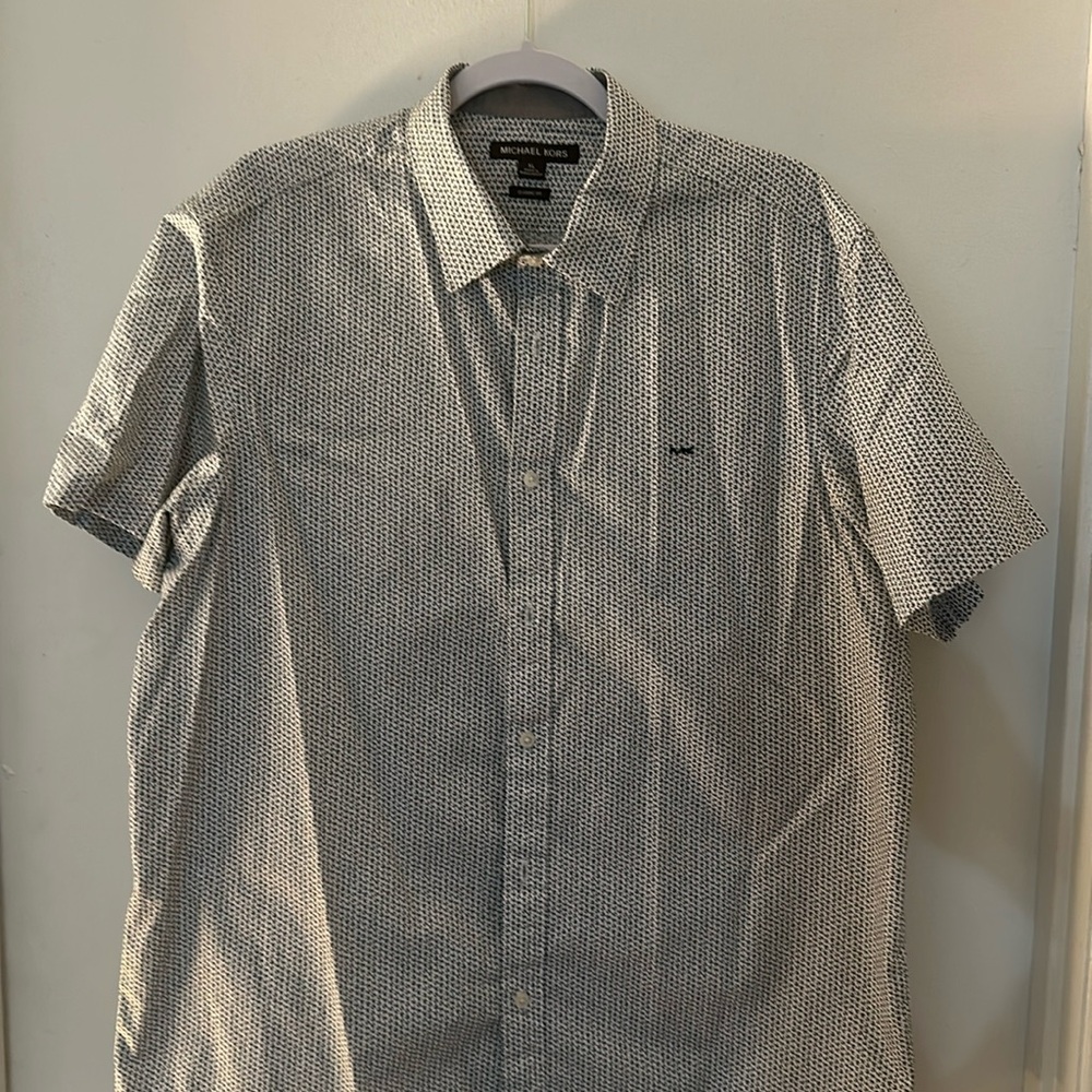 Michael Kors Men’s short sleeve button down shirt